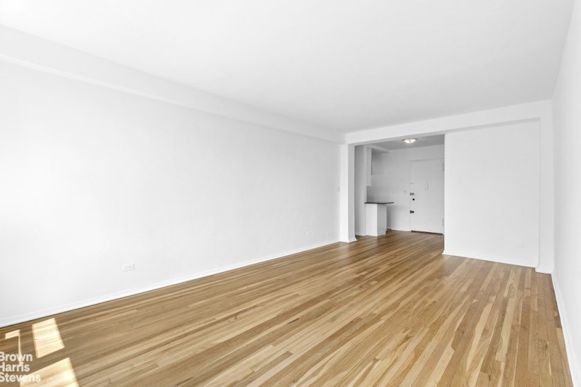 wide photo