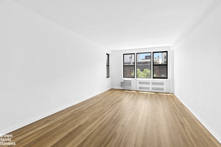 wide photo