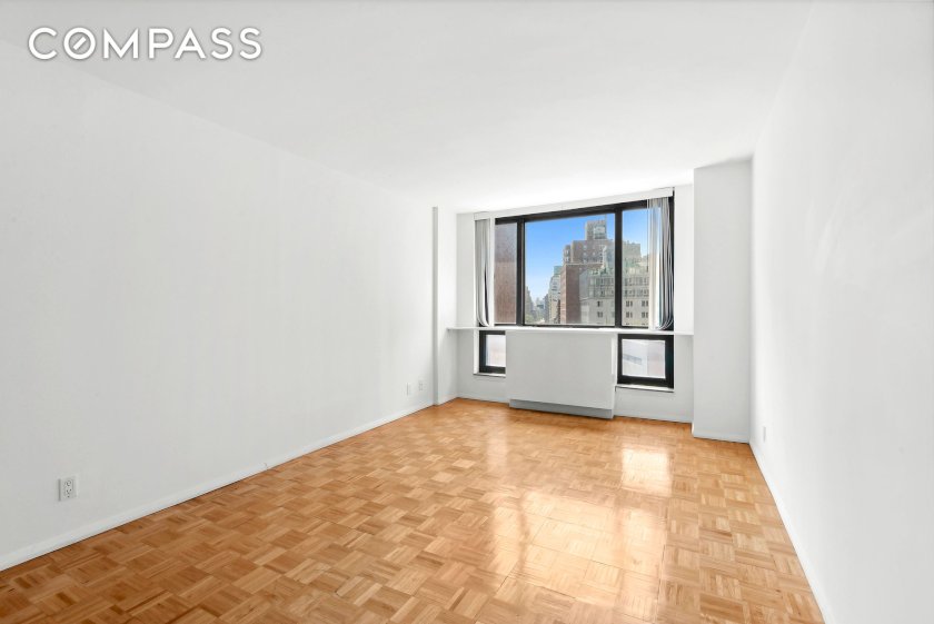 wide photo