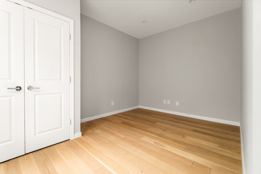 wide photo