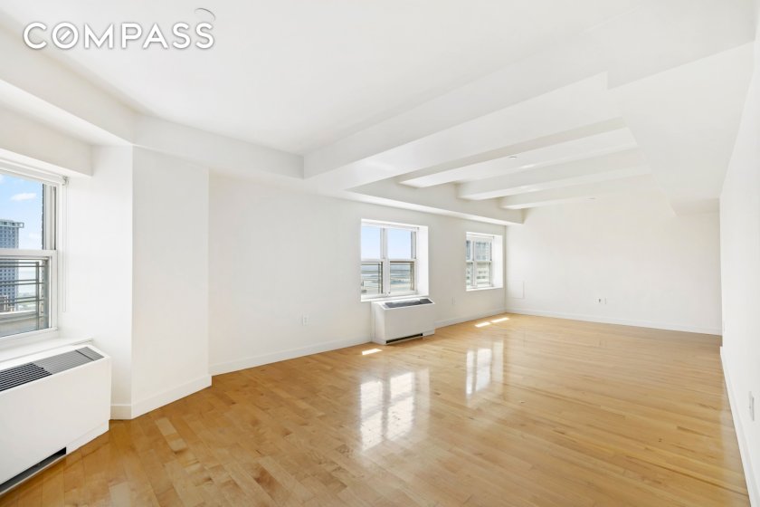 wide photo
