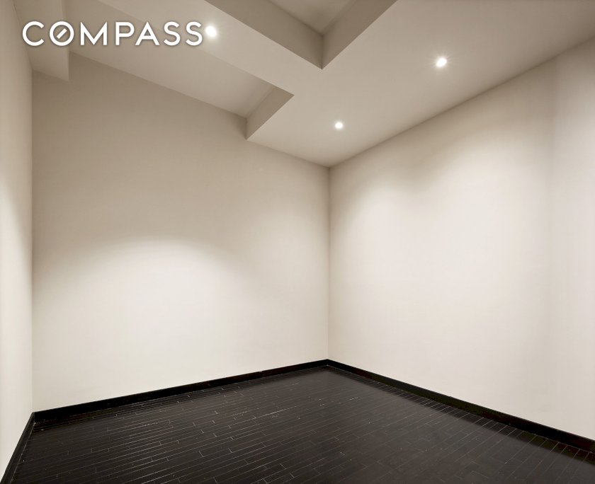 wide photo