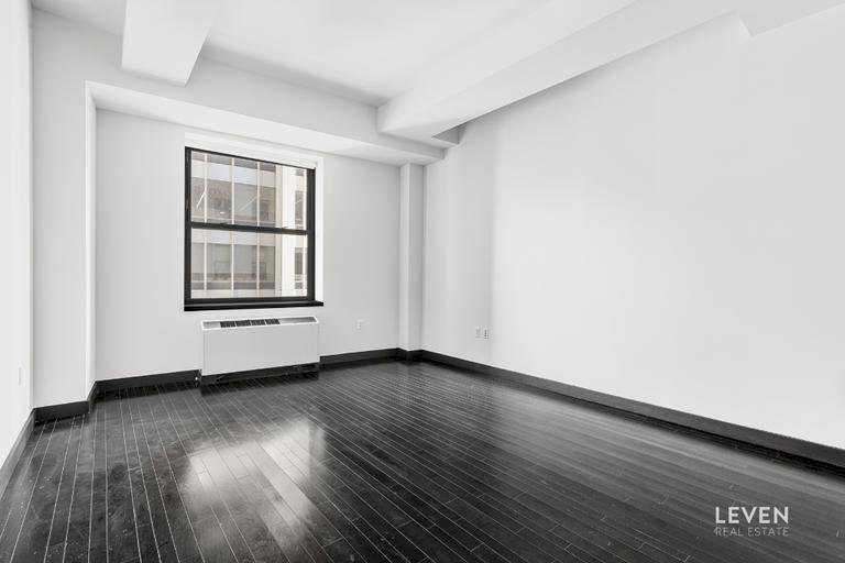 wide photo