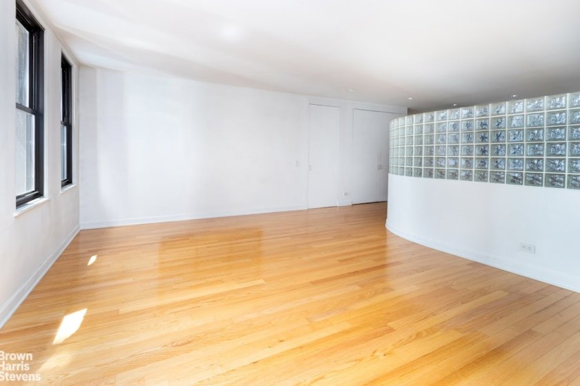 wide photo