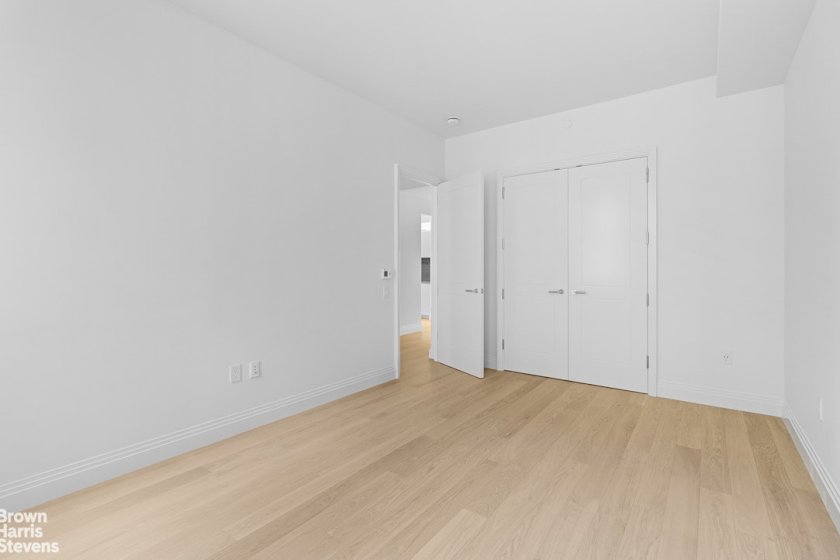 wide photo