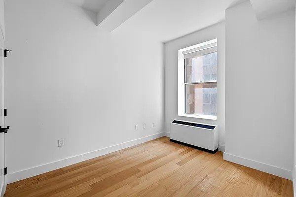 wide photo