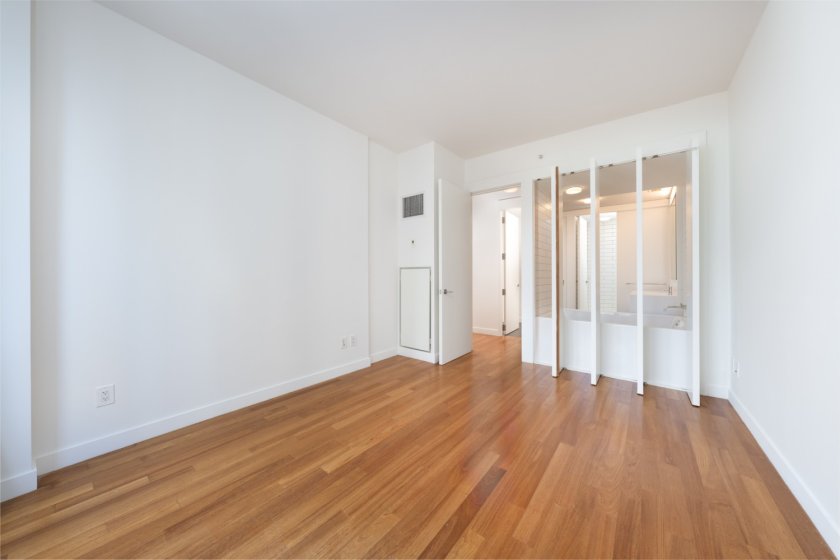 wide photo