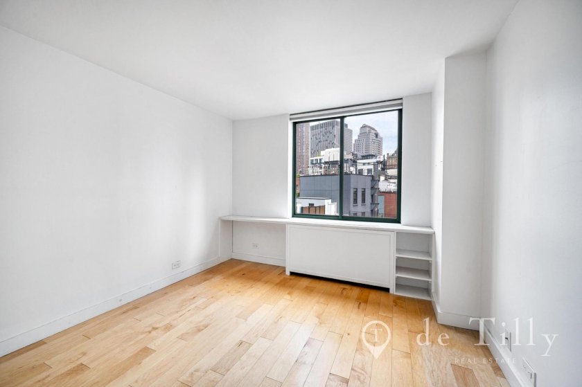 wide photo