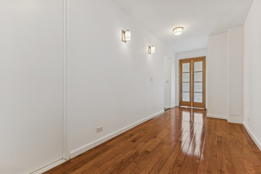wide photo