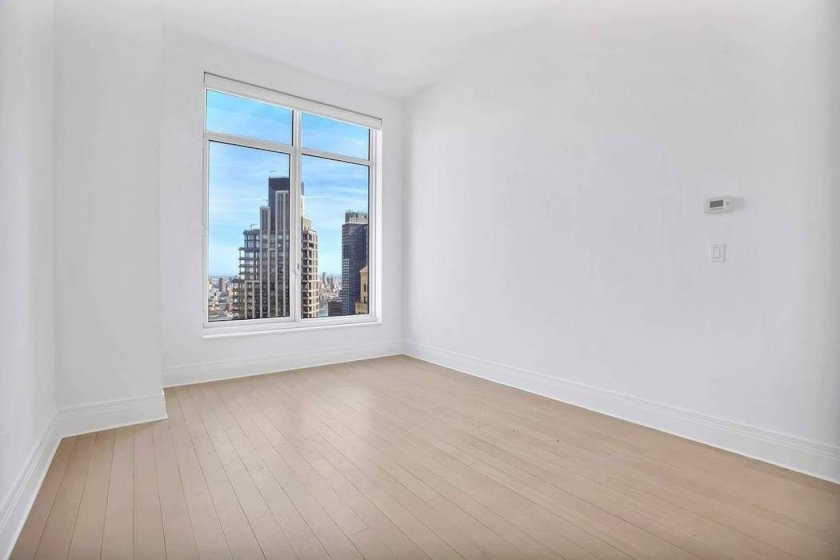 wide photo