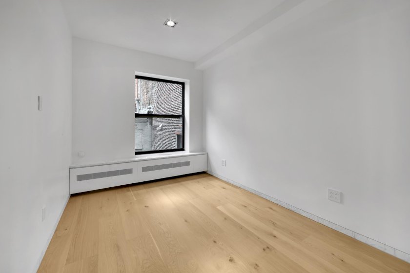 wide photo