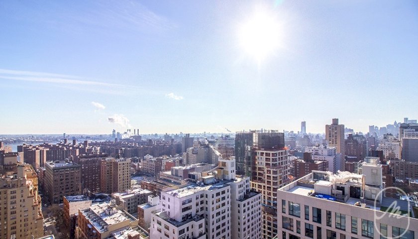 wide photo