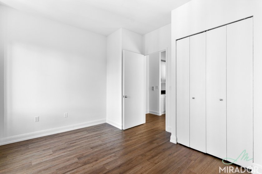 wide photo