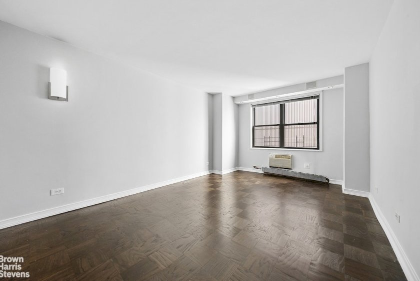 wide photo
