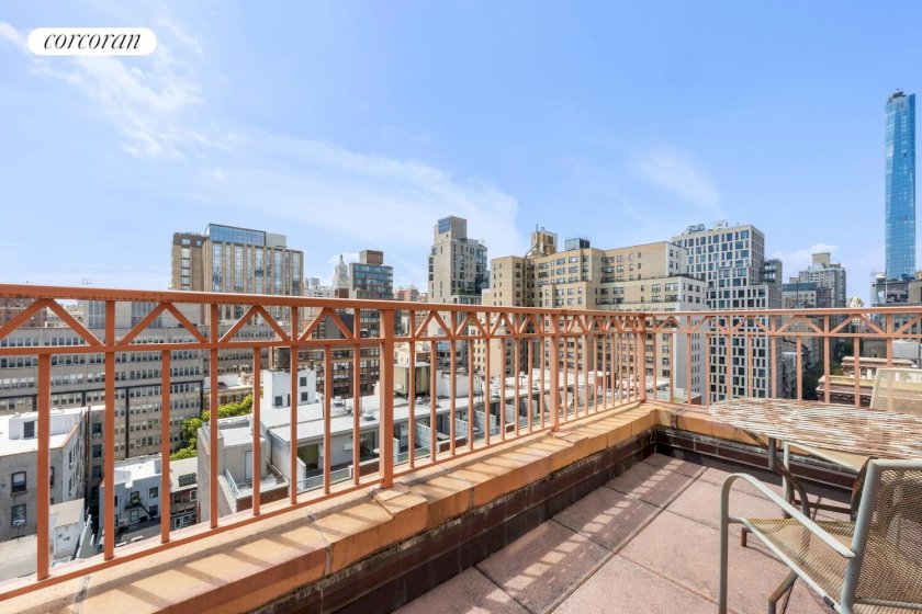 wide photo