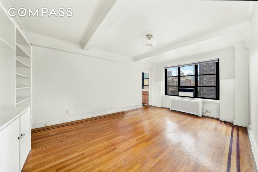 wide photo