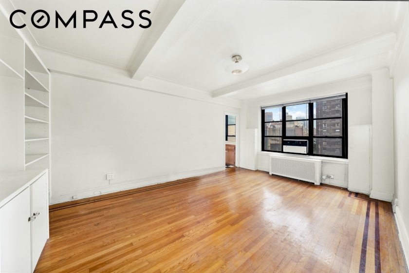 wide photo