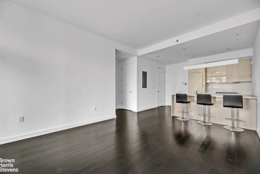 wide photo