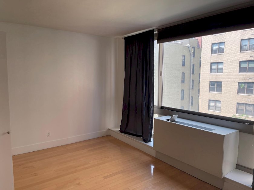 wide photo