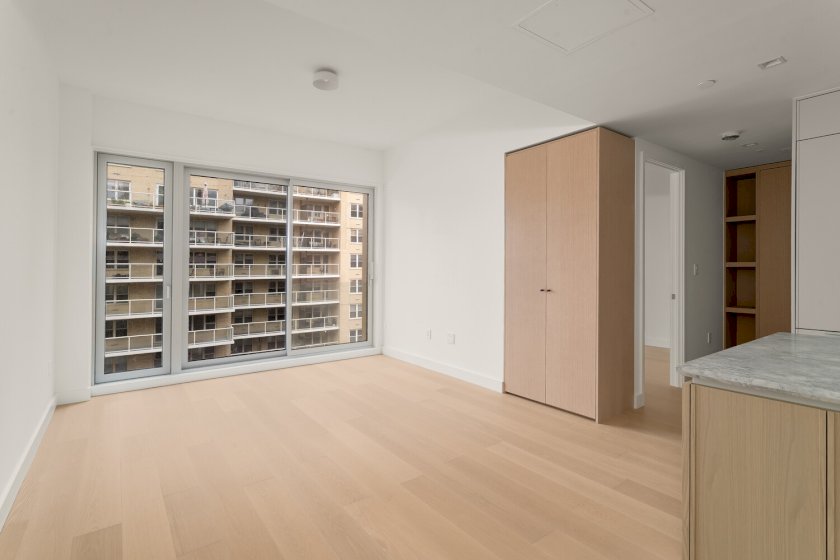 wide photo