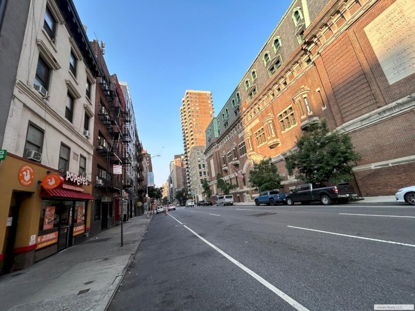 wide photo