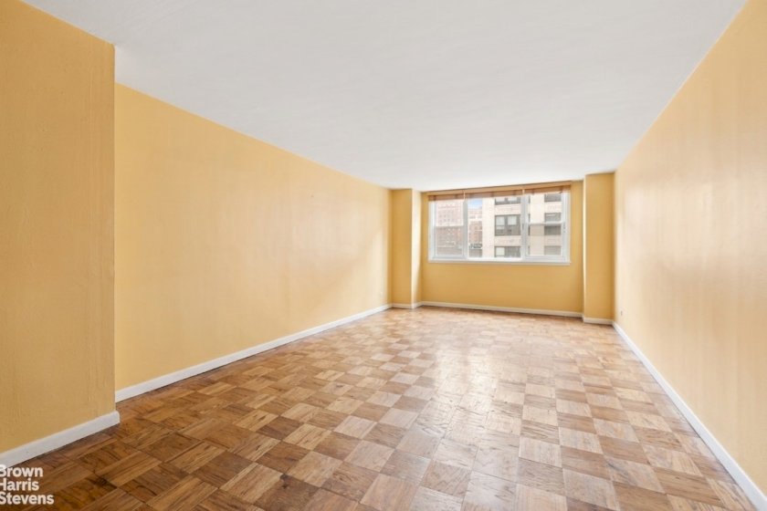 wide photo