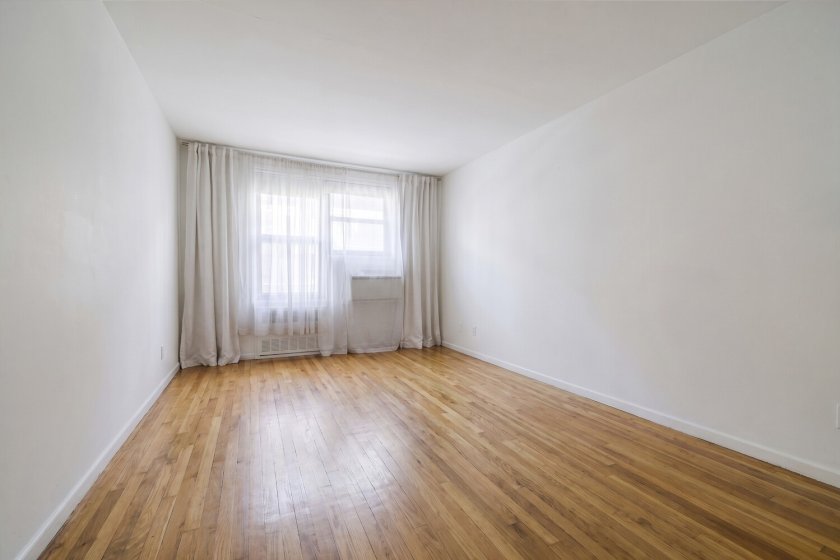 wide photo