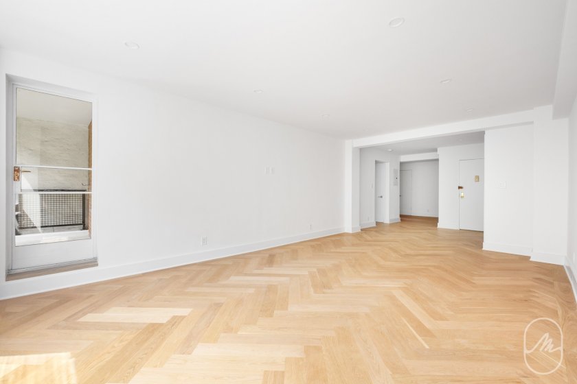 wide photo