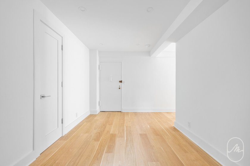 wide photo