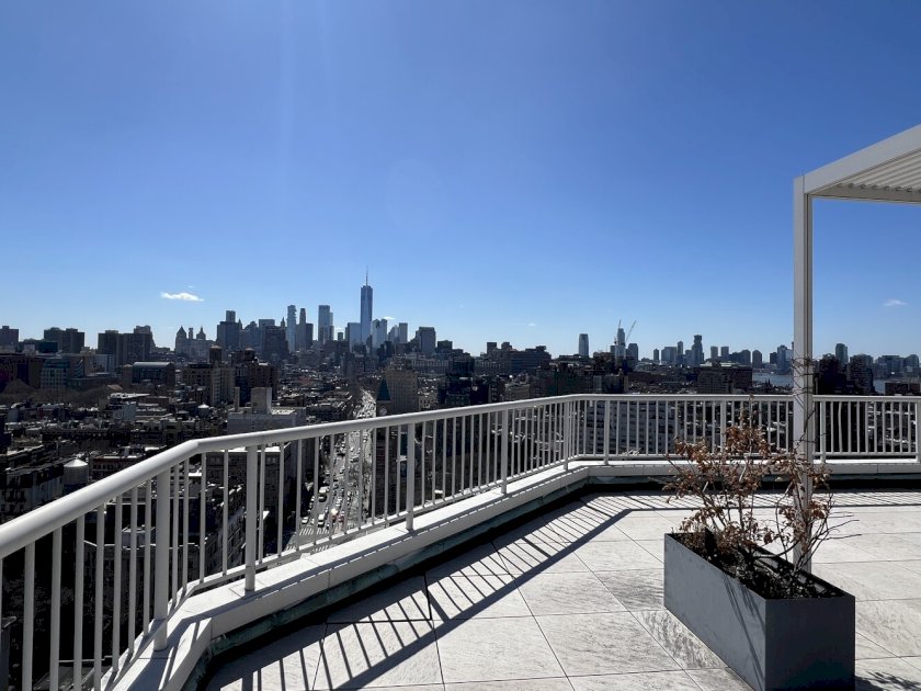 wide photo