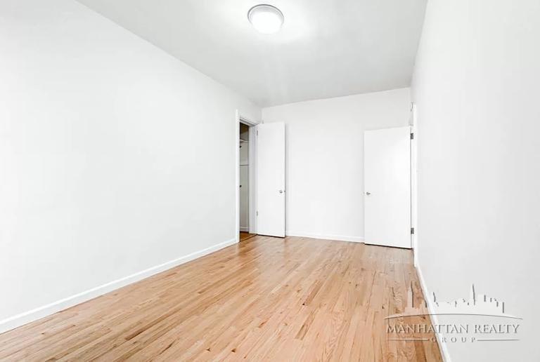 wide photo