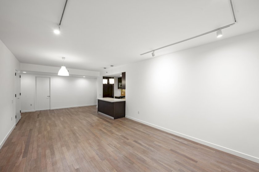 wide photo