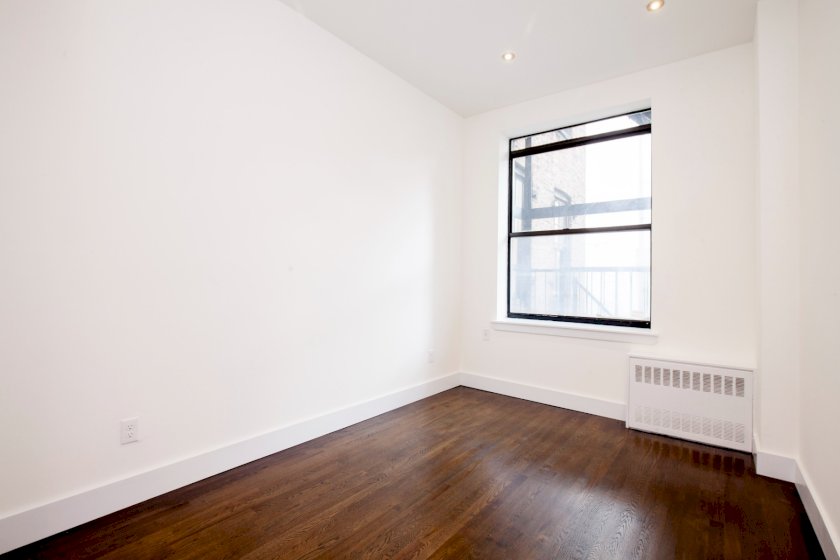 wide photo