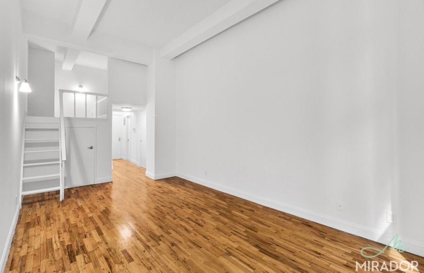 wide photo