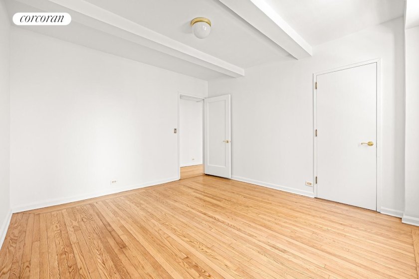 wide photo