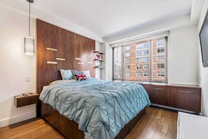 wide photo