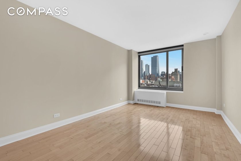 wide photo