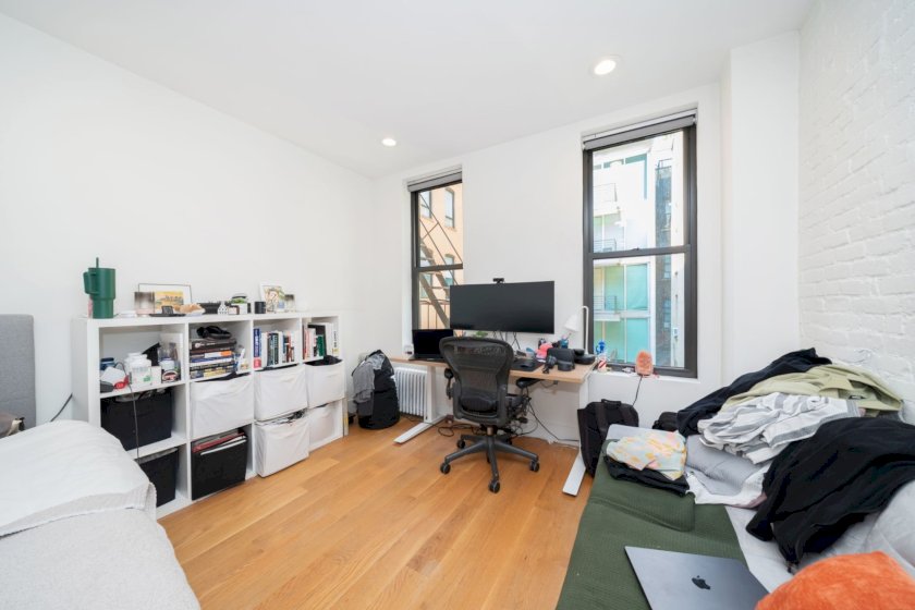 wide photo