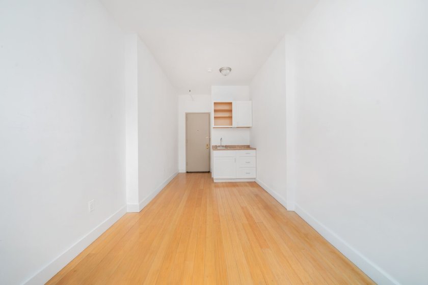 wide photo