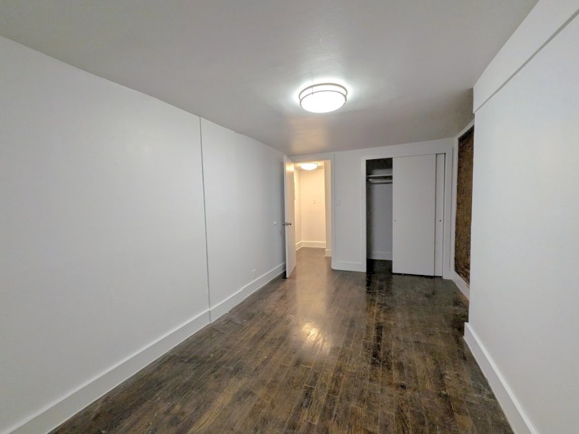 wide photo