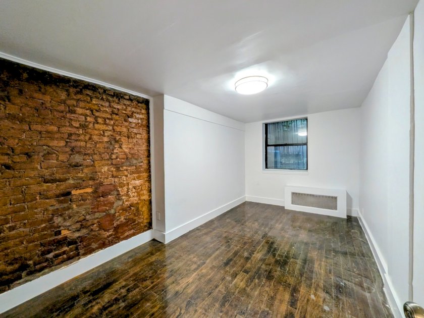 wide photo
