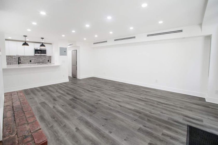 wide photo