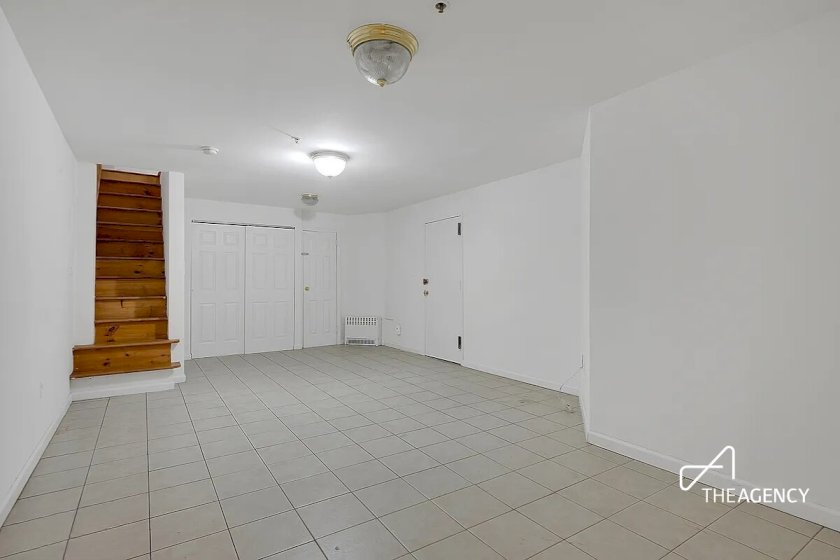 wide photo