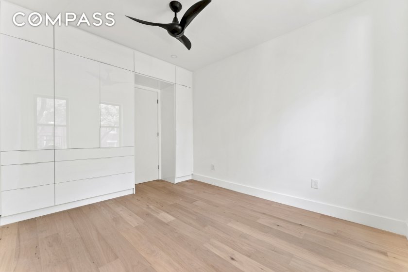 wide photo