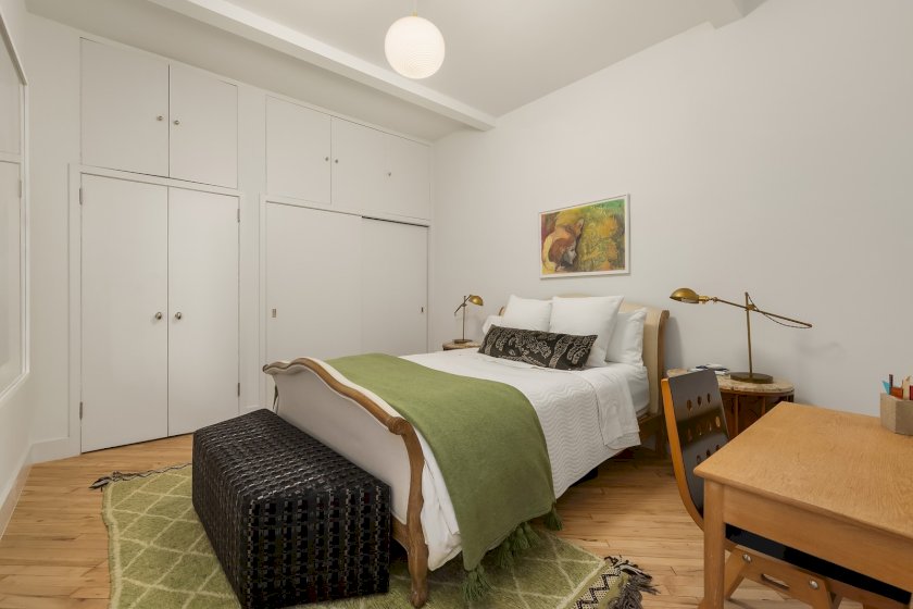 wide photo