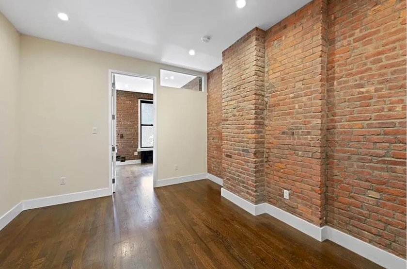 wide photo