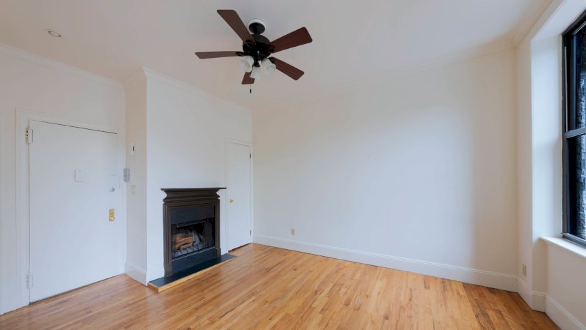 wide photo