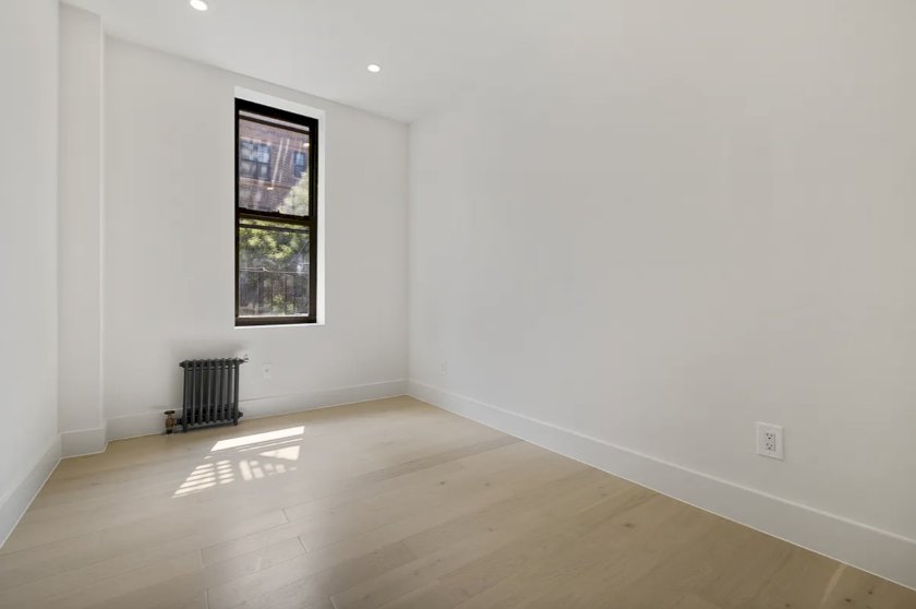 wide photo