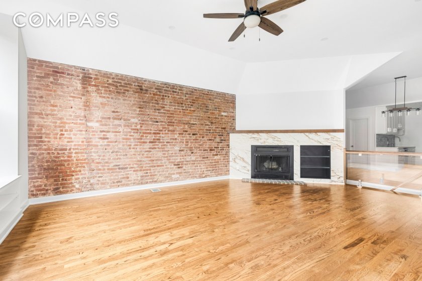 wide photo