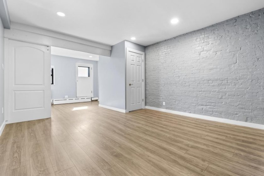 wide photo